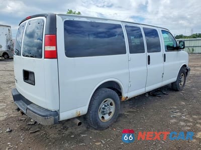 Trzecie zdjęcie samochodu z tyłu: 2012 CHEVROLET EXPRESS G2500 LT VIN:1GAWGRFG3C1126911 - miniatura