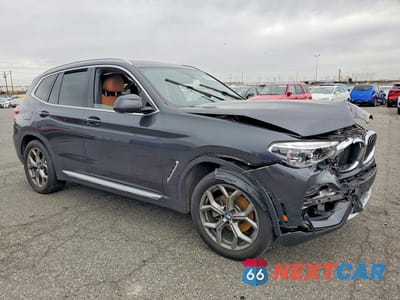 Czwarte zdjęcie samochodu z boku: 2020 BMW X3 XDRIVE30I VIN:5UXTY5C05L9D42723 - miniatura