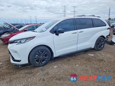 2024 TOYOTA SIENNA 5TDDSKFC6RS136734 - główne zdjęcie licytacji z USA - miniatura