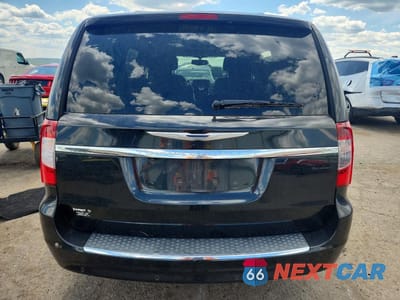 Zdjęcie 6 z 13 samochodu: 2013 CHRYSLER TOWN & COUNTRY TOURING L VIN:2C4RC1CG5DR614213 - miniatura