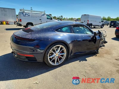 Trzecie zdjęcie samochodu z tyłu: 2020 PORSCHE 911 CARRERA S VIN:WP0AB2A9XLS227616 - miniatura