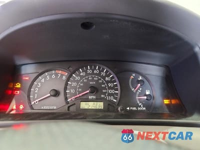 Zdjęcie 9 z 12 samochodu: 2005 TOYOTA COROLLA CE VIN:2T1BR32E85C341135 - miniatura