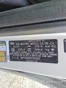 Zdjęcie 12 z 12 samochodu: 2019 KIA FORTE LXS VIN:3KPF24AD4KE083892 - miniatura
