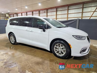 Czwarte zdjęcie samochodu z boku: 2025 CHRYSLER PACIFICA SELECT VIN:2C4RC1BGXSR576962 - miniatura