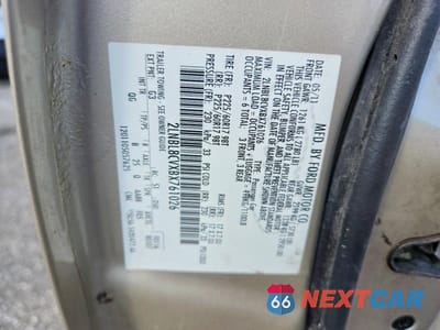 Zdjęcie 12 z 12 samochodu: 2011 LINCOLN TOWN CAR SIGNATURE LIMITED VIN:2LNBL8CVXBX761026 - miniatura