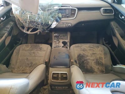 Zdjęcie 8 z 13 samochodu: 2017 KIA SORENTO LX V6 VIN:5XYPG4A56HG194471 - miniatura