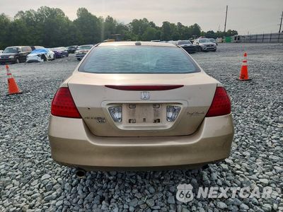 Zdjęcie 6 z 12 samochodu: 2006 HONDA ACCORD EX VIN:1HGCM66536A004491 - miniatura