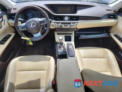 Zdjęcie 8 z 12 samochodu: 2018 LEXUS ES 350 VIN:58ABK1GG0JU083133 - miniatura