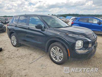 Czwarte zdjęcie samochodu z boku: 2024 MITSUBISHI OUTLANDER ES VIN:JA4J4UA82RZ063947 - miniatura