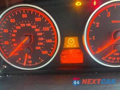 Zdjęcie 8 z 10 samochodu: 2012 BMW X5 XDRIVE50I VIN:5UXZV8C52CL425283 - miniatura