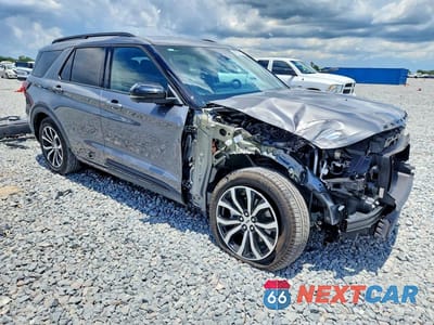 Czwarte zdjęcie samochodu z boku: 2025 FORD EXPLORER ST-LINE VIN:1FMUK7KH5SGC99059 - miniatura