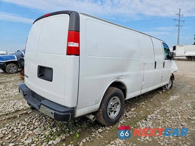 Trzecie zdjęcie samochodu z tyłu: 2023 CHEVROLET EXPRESS G3500 VIN:1GCZGHFP3P1240279 - miniatura