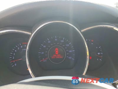 Zdjęcie 9 z 12 samochodu: 2013 KIA OPTIMA VIN:KNAGM4A70D5392229 - miniatura