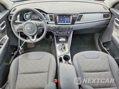 Zdjęcie 8 z 13 samochodu: 2017 KIA NIRO LX VIN:KNDCB3LC2H5085257 - miniatura