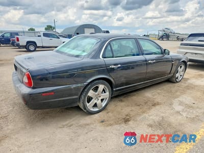 Trzecie zdjęcie samochodu z tyłu: 2009 JAGUAR XJ8 L VIN:SAJWA79B69SH30506 - miniatura