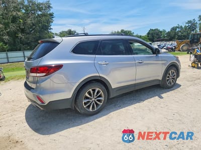 Trzecie zdjęcie samochodu z tyłu: 2017 HYUNDAI SANTA FE SE VIN:KM8SM4HFXHU238841 - miniatura