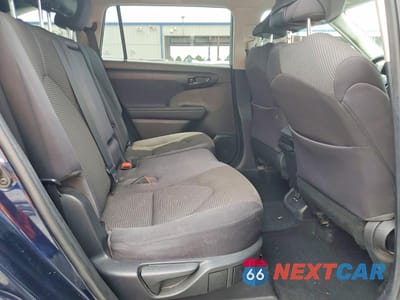 Zdjęcie 11 z 14 samochodu: 2020 TOYOTA HIGHLANDER L VIN:5TDCZRAH1LS005172 - miniatura