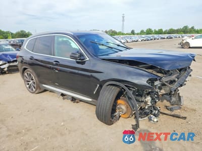 Czwarte zdjęcie samochodu z boku: 2022 BMW X3 XDRIVE30I VIN:5UX53DP00N9K58319 - miniatura