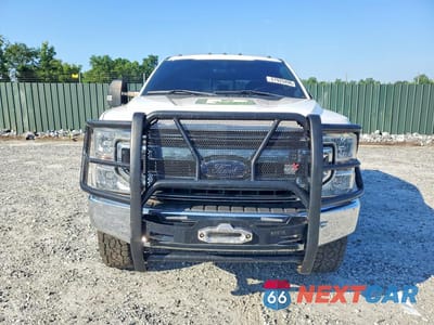 Piąte zdjęcie samochodu w środku: 2020 FORD F350 SUPER DUTY VIN:1FT8W3B66LEC08833 - miniatura