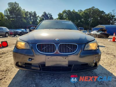 Piąte zdjęcie samochodu w środku: 2006 BMW 525 XI VIN:WBANF33516CS37128 - miniatura