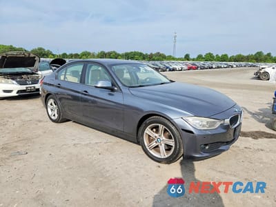Czwarte zdjęcie samochodu z boku: 2013 BMW 320 I VIN:WBA3B1C54DK128852 - miniatura