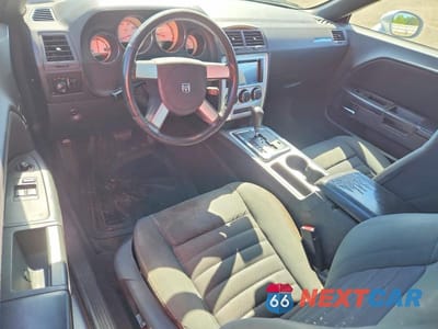 Zdjęcie 8 z 12 samochodu: 2009 DODGE CHALLENGER SE VIN:2B3LJ44VX9H589561 - miniatura