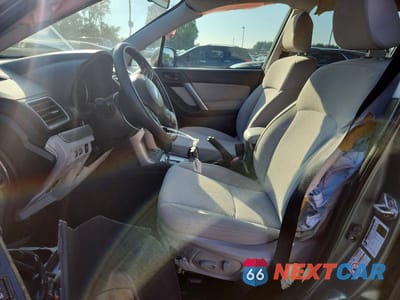 Zdjęcie 7 z 12 samochodu: 2016 SUBARU FORESTER 2.5I PREMIUM VIN:JF2SJADCXGH540985 - miniatura