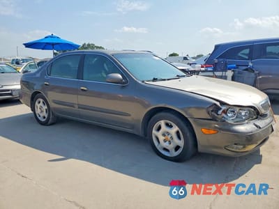 Czwarte zdjęcie samochodu z boku: 2000 INFINITI I30 BASE VIN:JNKCA31A7YT213331 - miniatura