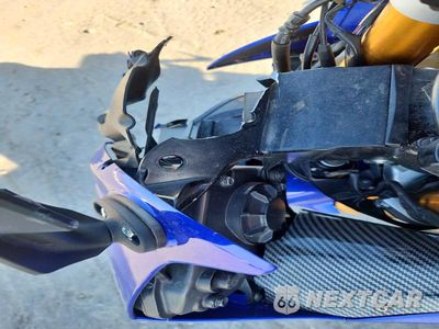 Zdjęcie 7 z 10 samochodu: 2007 YAMAHA YZFR6 L VIN:JYARJ12E77A022192 - miniatura