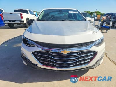 Piąte zdjęcie samochodu w środku: 2022 CHEVROLET MALIBU LT VIN:1G1ZD5ST4NF170276 - miniatura