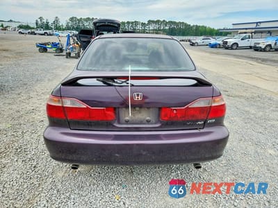 Zdjęcie 6 z 12 samochodu: 1999 HONDA ACCORD EX VIN:1HGCG1656XA062770 - miniatura