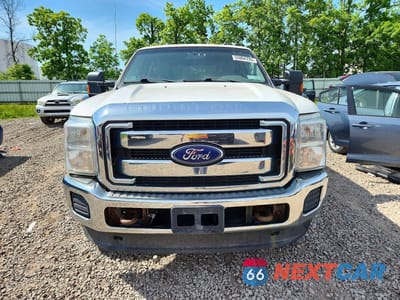 Piąte zdjęcie samochodu w środku: 2014 FORD F250 SUPER DUTY VIN:1FT7W2B62EEB71031 - miniatura