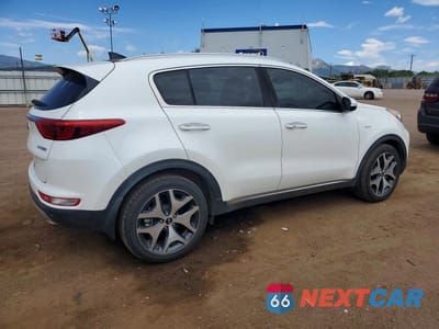 Trzecie zdjęcie samochodu z tyłu: 2017 KIA SPORTAGE SX VIN:KNDPRCA63H7243152 - miniatura