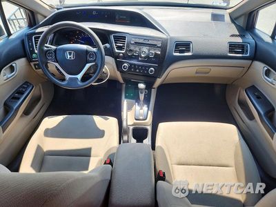 Zdjęcie 8 z 12 samochodu: 2013 HONDA CIVIC LX VIN:2HGFB2F5XDH586289 - miniatura
