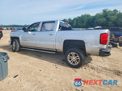Drugie zdjęcie samochodu z przodu: 2018 CHEVROLET SILVERADO C1500 LT VIN:3GCPCREC2JG461274 - miniatura