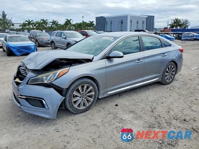 2015 HYUNDAI SONATA SPORT 5NPE34AF5FH080057 - główne zdjęcie licytacji z USA - miniatura