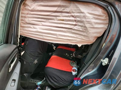 Zdjęcie 10 z 12 samochodu: 2019 TOYOTA YARIS LE VIN:3MYDLBYV5KY528261 - miniatura