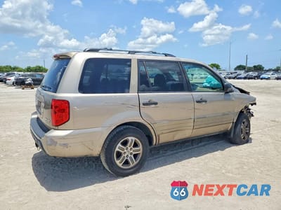 Trzecie zdjęcie samochodu z tyłu: 2004 HONDA PILOT EXL VIN:2HKYF18614H618453 - miniatura