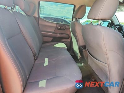 Zdjęcie 10 z 13 samochodu: 2019 TOYOTA TACOMA SR V6 VIN:5TFCZ5AN1KX169674 - miniatura