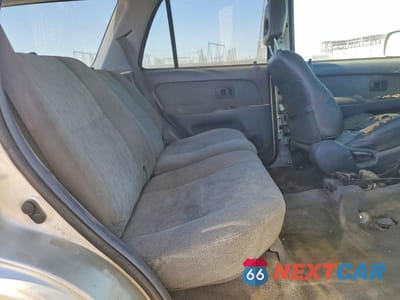Zdjęcie 10 z 13 samochodu: 1999 TOYOTA 4RUNNER SR5 VIN:JT3GN86RXX0119614 - miniatura