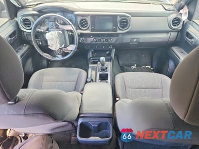 Zdjęcie 8 z 12 samochodu: 2017 TOYOTA TACOMA SR5 V6 VIN:3TMAZ5CNXHM028265 - miniatura