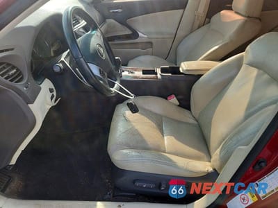 Zdjęcie 7 z 13 samochodu: 2011 LEXUS IS 250 VIN:JTHBF5C21B5141472 - miniatura