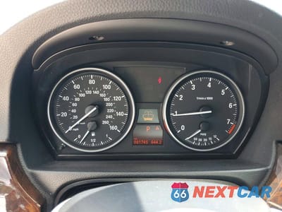 Zdjęcie 9 z 12 samochodu: 2008 BMW 328 I VIN:WBAVA33538KX85395 - miniatura