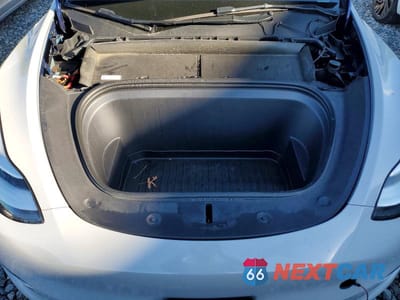 Zdjęcie 11 z 13 samochodu: 2023 TESLA MODEL Y VIN:7SAYGDEE5PA117496 - miniatura
