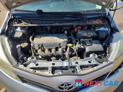 Zdjęcie 11 z 12 samochodu: 2012 TOYOTA YARIS 5-DOOR L VIN:JTDKTUD37CD511987 - miniatura