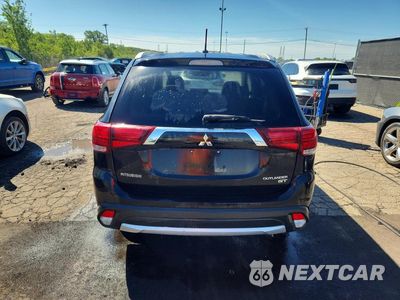 Zdjęcie 6 z 12 samochodu: 2016 MITSUBISHI OUTLANDER GT VIN:JA4JZ4AX4GZ020930 - miniatura