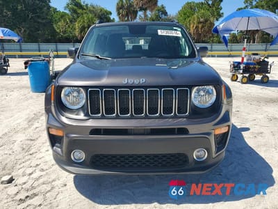 Piąte zdjęcie samochodu w środku: 2019 JEEP RENEGADE LATITUDE VIN:ZACNJABB2KPK85849 - miniatura