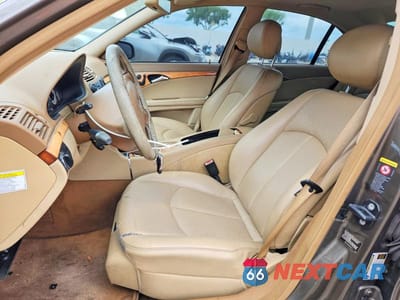 Zdjęcie 7 z 12 samochodu: 2008 MERCEDES-BENZ E 350 VIN:WDBUF56X88B233284 - miniatura