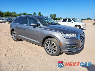 Czwarte zdjęcie samochodu z boku: 2017 AUDI Q7 PRESTIGE VIN:WA1VAAF75HD029408 - miniatura