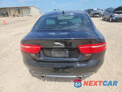 Zdjęcie 6 z 12 samochodu: 2019 JAGUAR XE PREMIUM VIN:SAJAD4GX8KCP49070 - miniatura